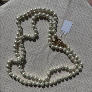 HENRI BENDEL Classic Pearl Necklace with Gold-Tone Clasp